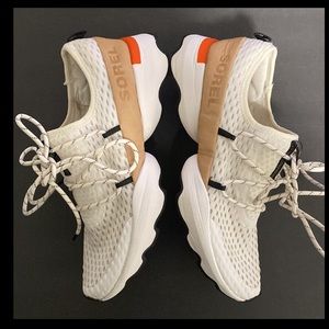 SOREL KINETIC IMPACTWOMENS SNEAKERS